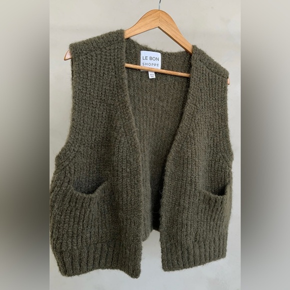 HOST PICK ⭐️ Le Bon Shoppe Womens Alpaca Grandpa Vest, olive - Picture 3 of 6